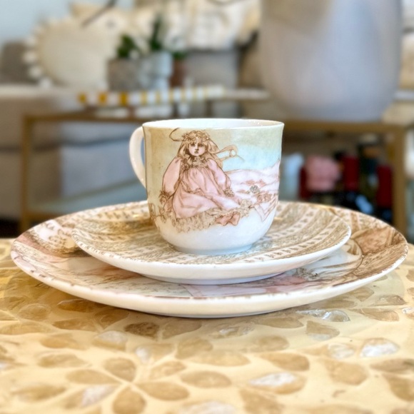 NWT Vintage Lenox Gallery of Gifts Young Ladys Tea Set Cup Saucer Cookie Plate